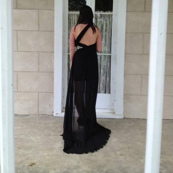 Prom dress - Picture 2 of 4
